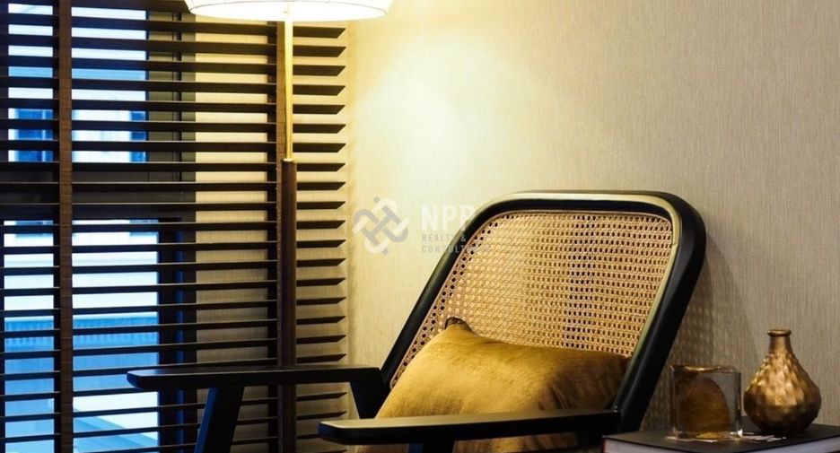 Casa en alquiler y en venta de 4 habitaciones en Bang Kapi, Bangkok