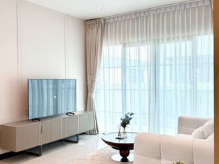For rent and for sale 5 bed house in Bang Phli, Samut Prakan