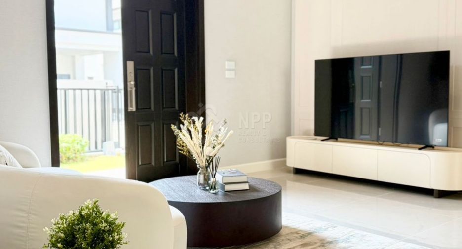 For rent そして for sale 5 Beds house in Bang Phli, Samut Prakan