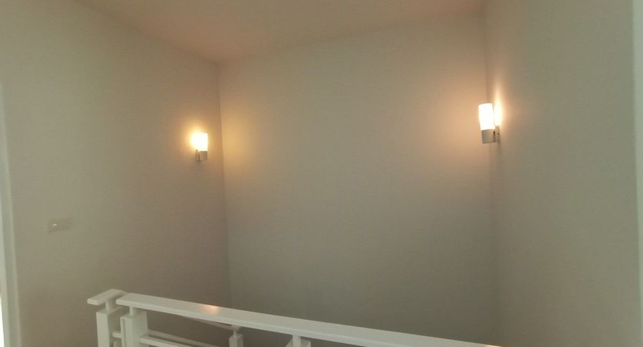 For sale 3 bedrooms townhouse in Sai Mai, Bangkok