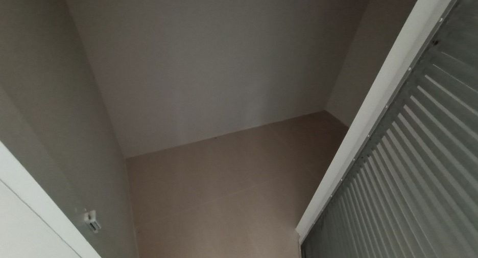 For sale 3 bedrooms townhouse in Sai Mai, Bangkok
