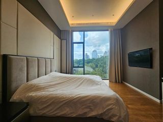 Wohnung zur Miete mit 3 Zimmer in Pathum Wan, Bangkok