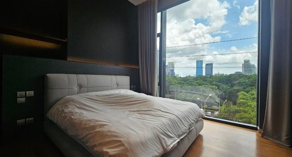 Wohnung zur Miete mit 3 Zimmer in Pathum Wan, Bangkok
