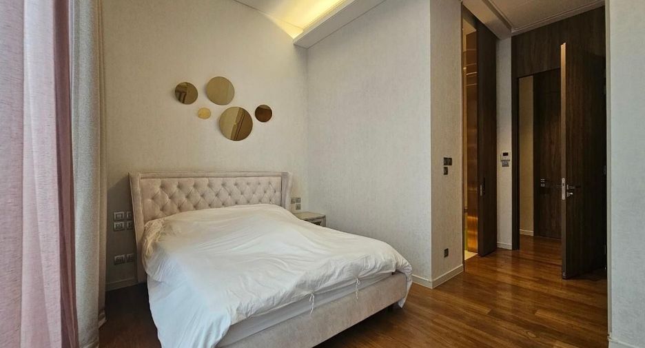 Wohnung zur Miete mit 3 Zimmer in Pathum Wan, Bangkok