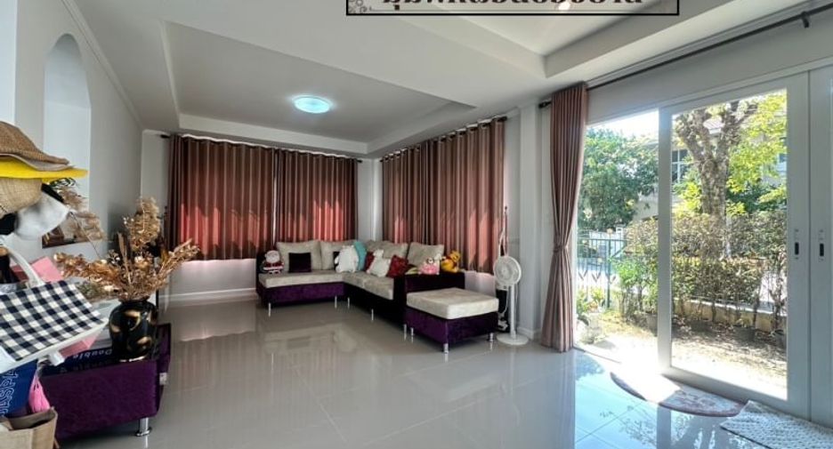 For sale 3 bedrooms house in Mueang Chon Buri, Chonburi
