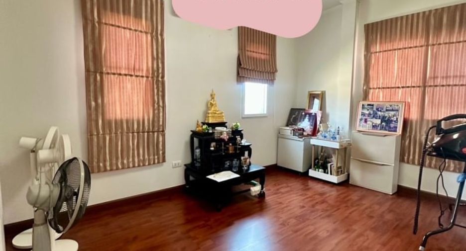 For sale 3 bedrooms house in Mueang Chon Buri, Chonburi