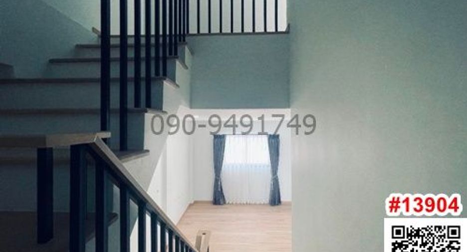 For rent 3 bedrooms townhouse in Sai Mai, Bangkok