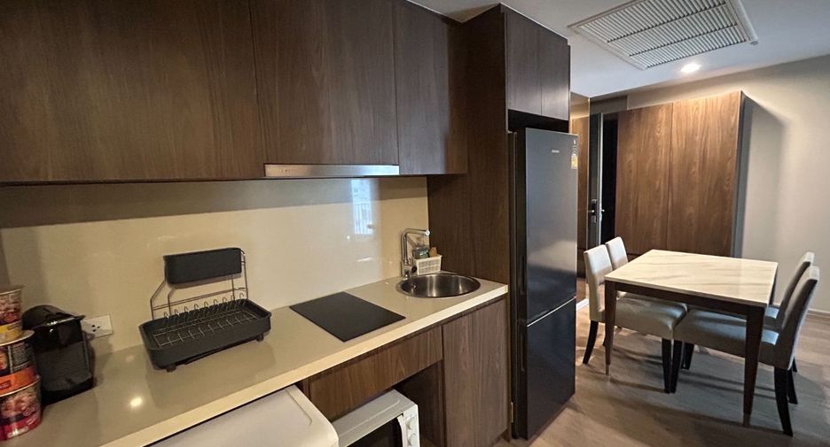 For sale 1 bed condo in Pathum Wan, Bangkok