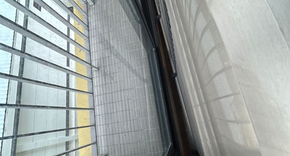 For sale 1 bed condo in Pathum Wan, Bangkok