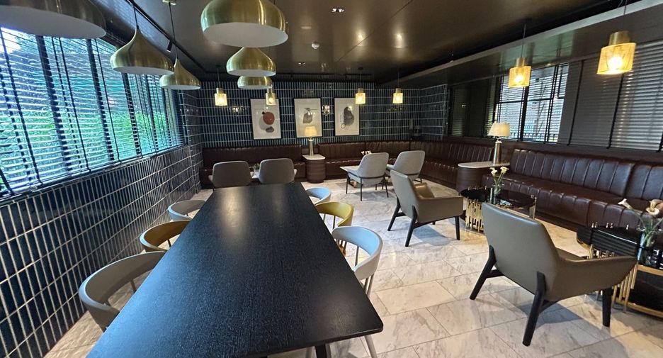 For sale 1 bed condo in Pathum Wan, Bangkok