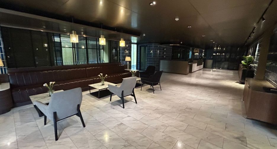 For sale 1 bed condo in Pathum Wan, Bangkok