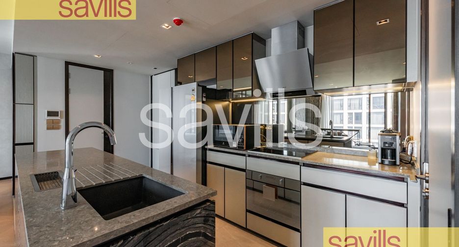 For sale 2 bed condo in Watthana, Bangkok