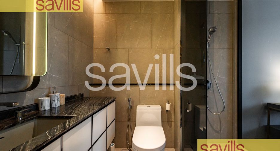 For sale 2 bed condo in Watthana, Bangkok