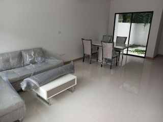 For sale 3 bedrooms townhouse in Bang Khen, Bangkok