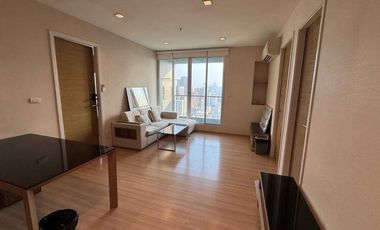For sale 2 bed condo in Phaya Thai, Bangkok