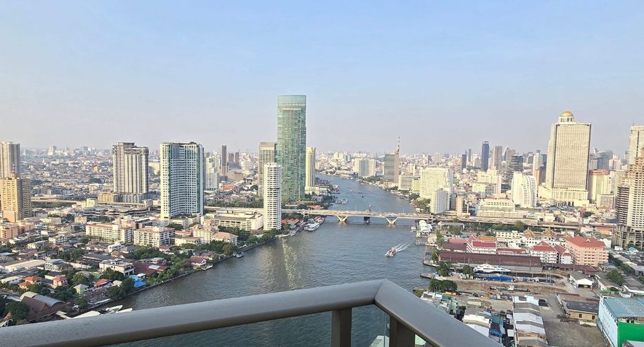 Condo en alquiler de 2 habitaciones en Bang Kho Laem, Bangkok