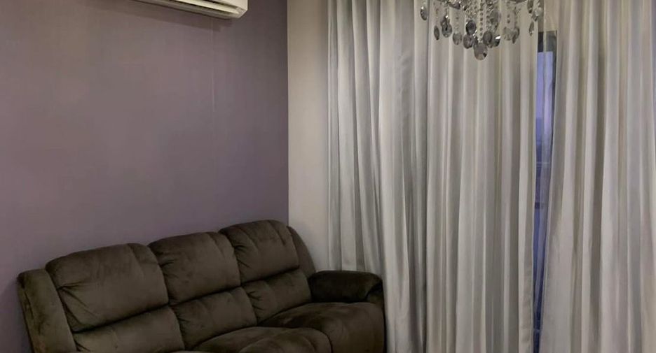 For rent 2 bedrooms condo in Khlong San, Bangkok