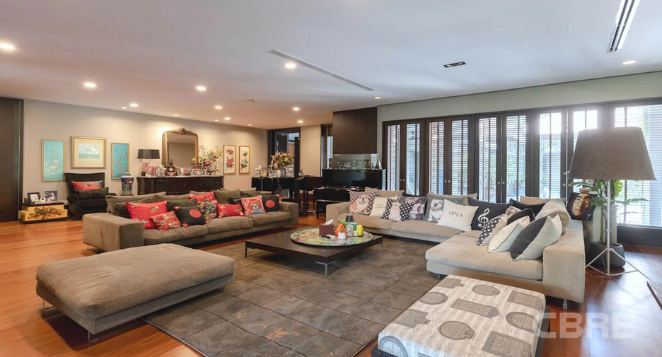 Casa en venta de 4 habitaciones en Thawi Watthana, Bangkok