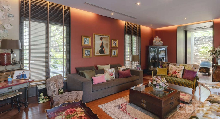 Casa en venta de 4 habitaciones en Thawi Watthana, Bangkok