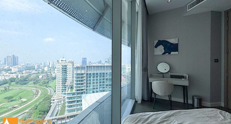 À louer 2 chambres condo à Pathum Wan, Bangkok