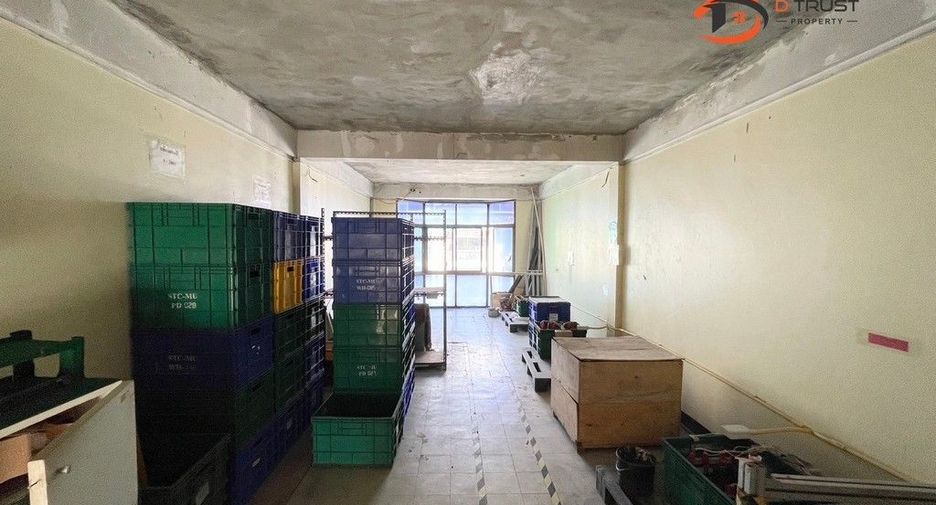 Продажа офис в Пхра Кханонг, Бангкок
