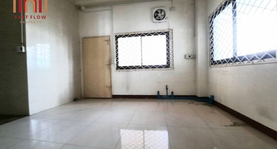 出租 4 卧室 商业空间 在 Sam Phran, Nakhon Pathom