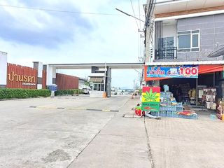 For sale 2 bed retail Space in Pluak Daeng, Rayong