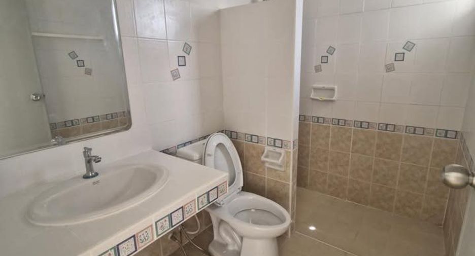 For rent 3 bedrooms house in Mueang Phuket, Phuket
