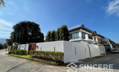 For rent and for sale 3 bedrooms villa in Mueang Phuket, Phuket