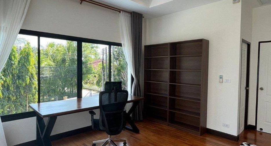 For rent and for sale 3 bedrooms villa in Mueang Phuket, Phuket