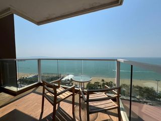 For sale 3 bed condo in South Pattaya, Pattaya