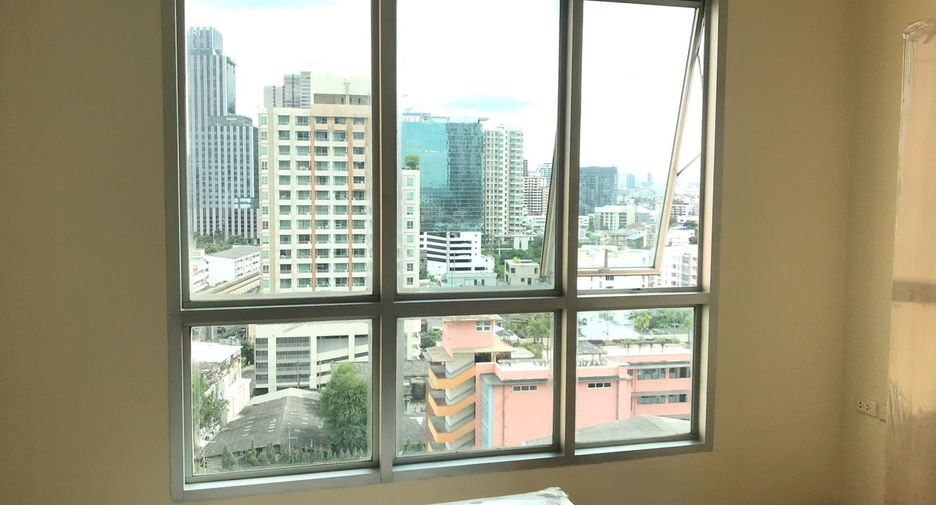 For sale 1 Beds condo in Phaya Thai, Bangkok