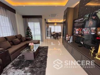 For rent 3 bedrooms house in Mueang Phuket, Phuket