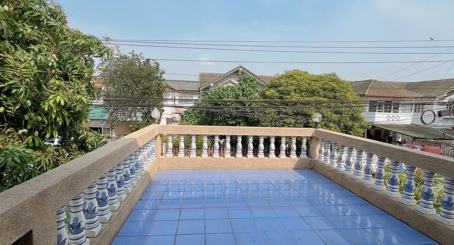 For sale 3 bedrooms house in Khlong Sam Wa, Bangkok