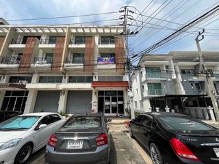 For rent 2 Beds retail Space in Thung Khru, Bangkok