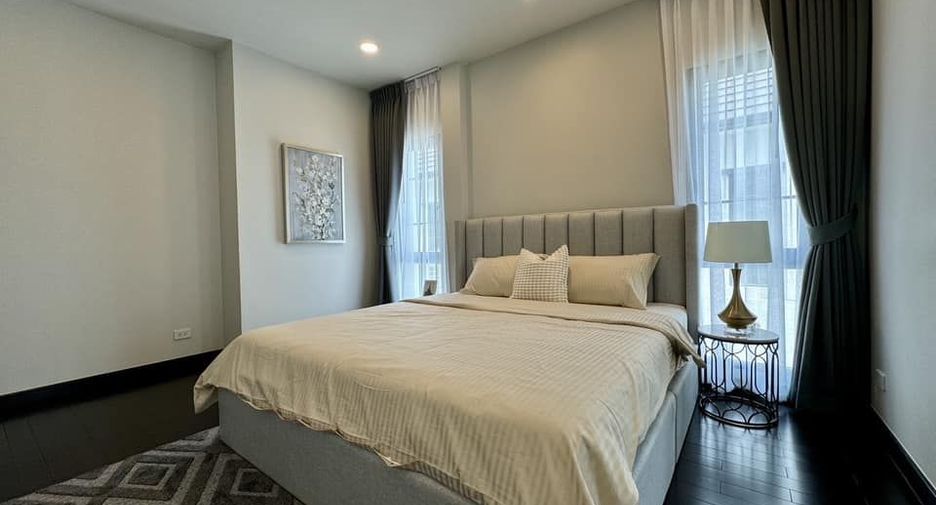 For rent 5 bedrooms house in Bang Phli, Samut Prakan