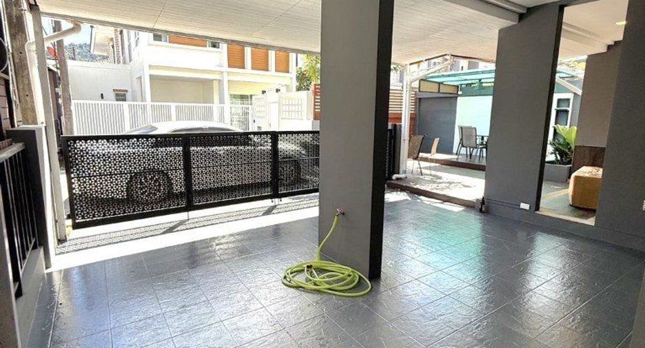 For rent 3 bedrooms house in Mueang Phuket, Phuket
