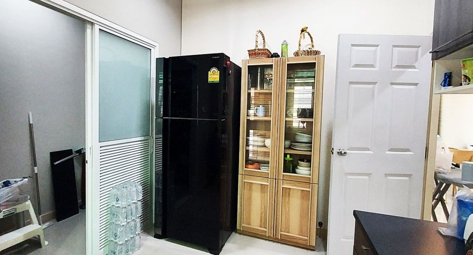 Villa en venta de 2 habitaciones en Mueang Rayong, Rayong