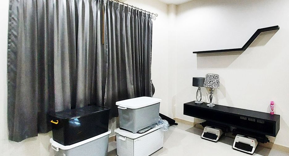 Villa en venta de 2 habitaciones en Mueang Rayong, Rayong