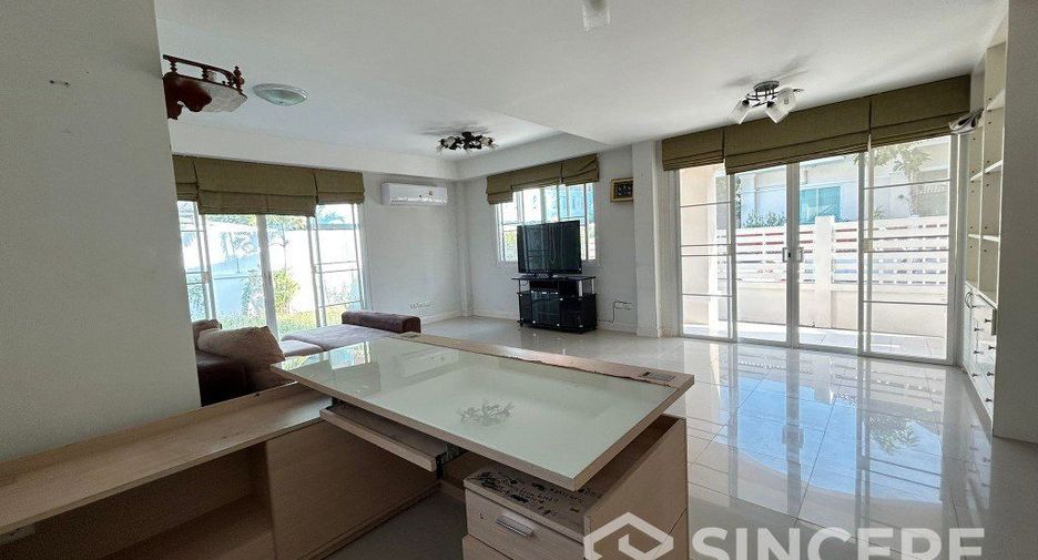 For sale 3 bedrooms house in Mueang Phuket, Phuket