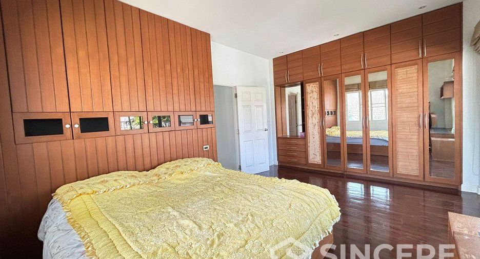 For sale 3 bedrooms house in Mueang Phuket, Phuket