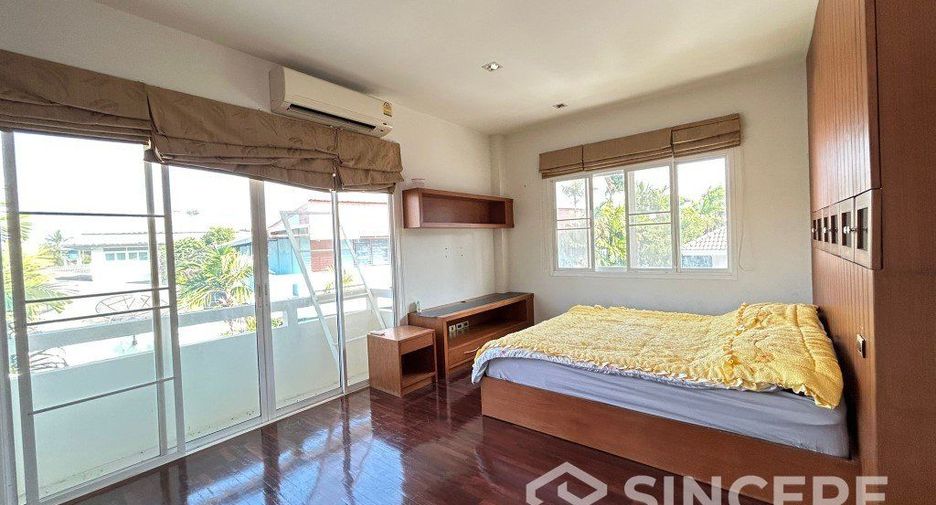 For sale 3 bedrooms house in Mueang Phuket, Phuket
