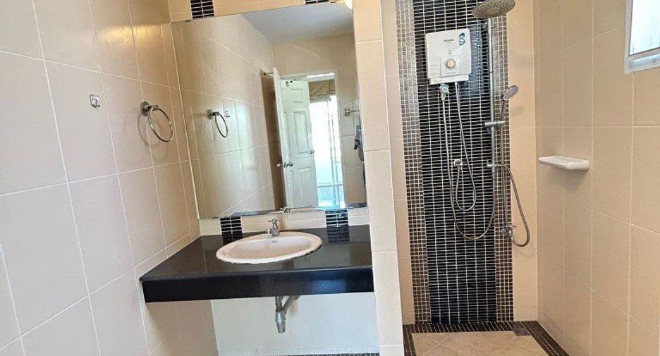 For sale 3 bedrooms house in Mueang Phuket, Phuket