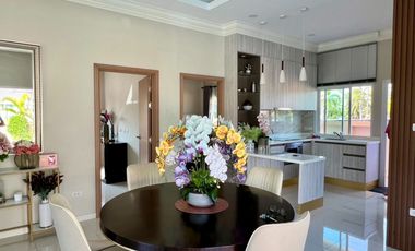 For sale 3 ベッドルーム villa in Bang Lamung, Chonburi