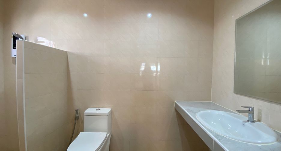 For rent 3 bedrooms house in San Sai, Chiang Mai
