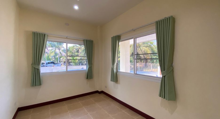 For rent 3 bedrooms house in San Sai, Chiang Mai