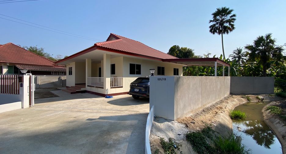 For rent 3 bedrooms house in San Sai, Chiang Mai