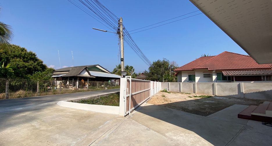 For rent 3 bedrooms house in San Sai, Chiang Mai
