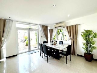 For sale 4 bed villa in South Pattaya, Pattaya