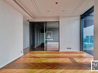 For rent そして for sale 4 Beds condo in Khlong Toei, Bangkok